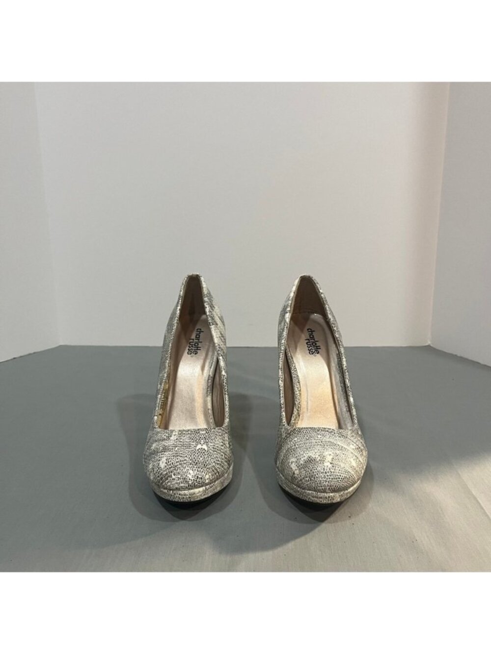 Charlotte Russe Platform Pumps Womens 6 Grey Snakeskin Print Stiletto Heels